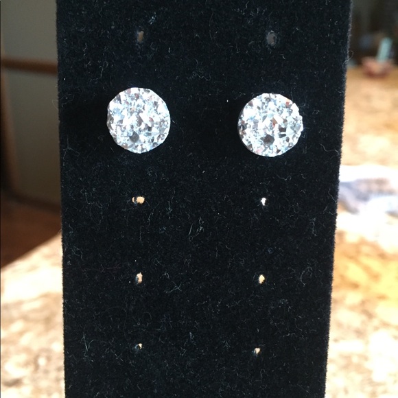 🔥🔥All items $10 or less  2@$15🔥🔥 - Picture 2 of 3